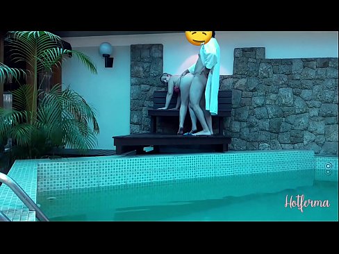❤️ Sjef inviterer hushjelp til bassenget, men kunne ikke motstå en varm ❌ Hard porno på porno no.hotpornphotos.ru ❌❤